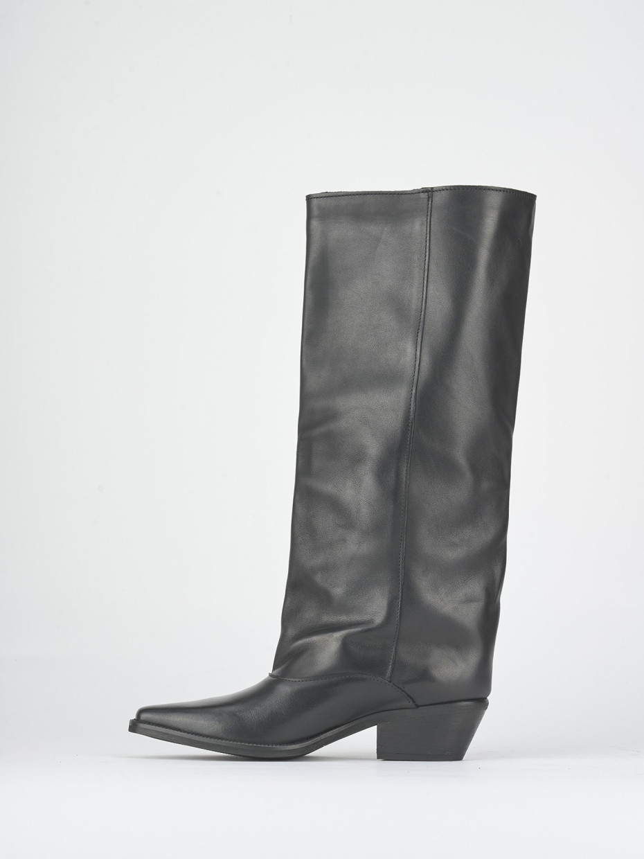 Botas de tacón alto tacón 5 cm negro cuero