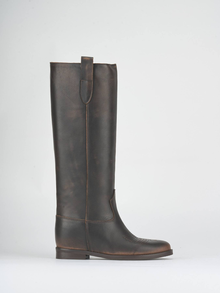Low heel boots heel 2 cm brown leather