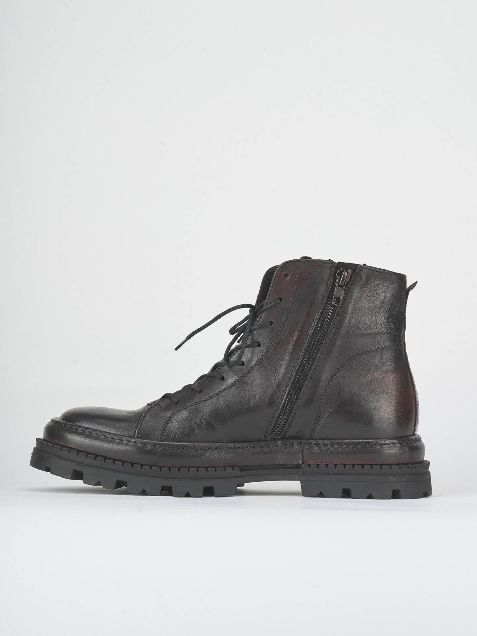 Botas militares burdeos cuero