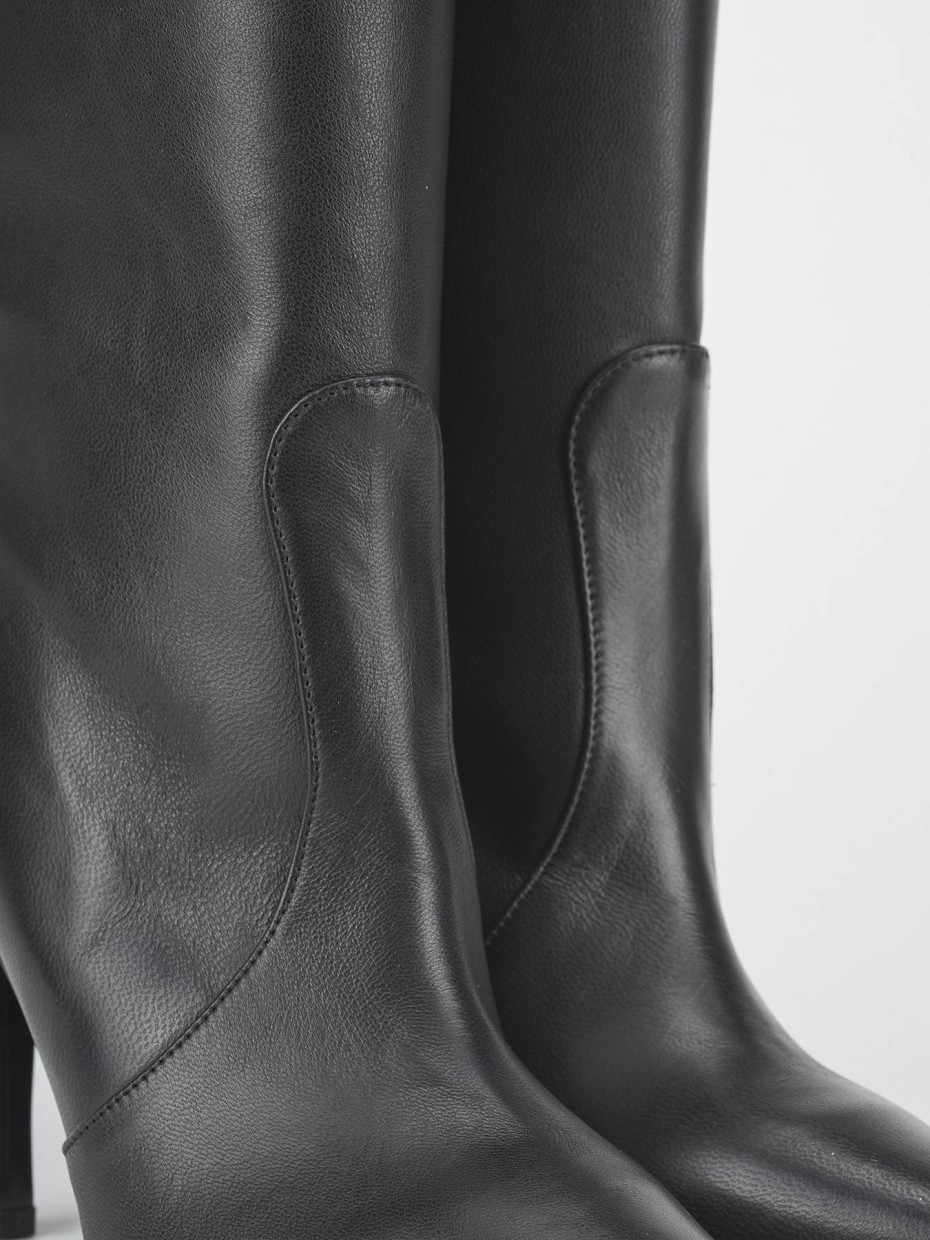Botas de tacón alto tacón 9 cm negro cuero