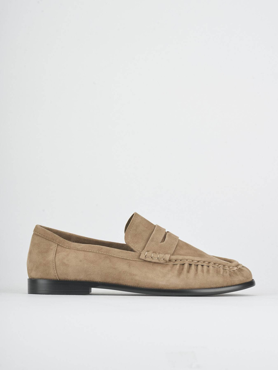 Mocasines tacón 1 cm beis ante