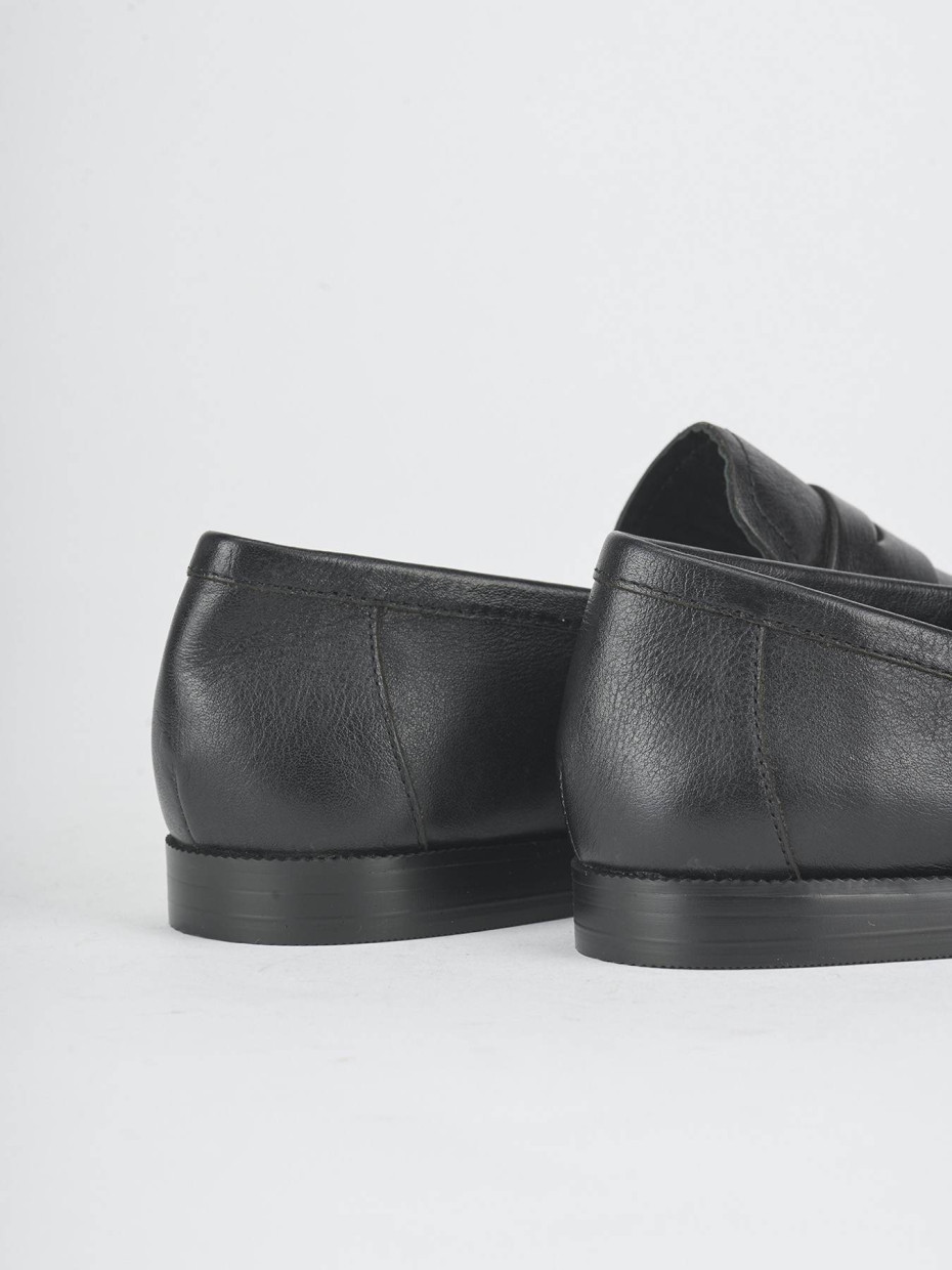 Mocasines tacón 1 cm negro cuero