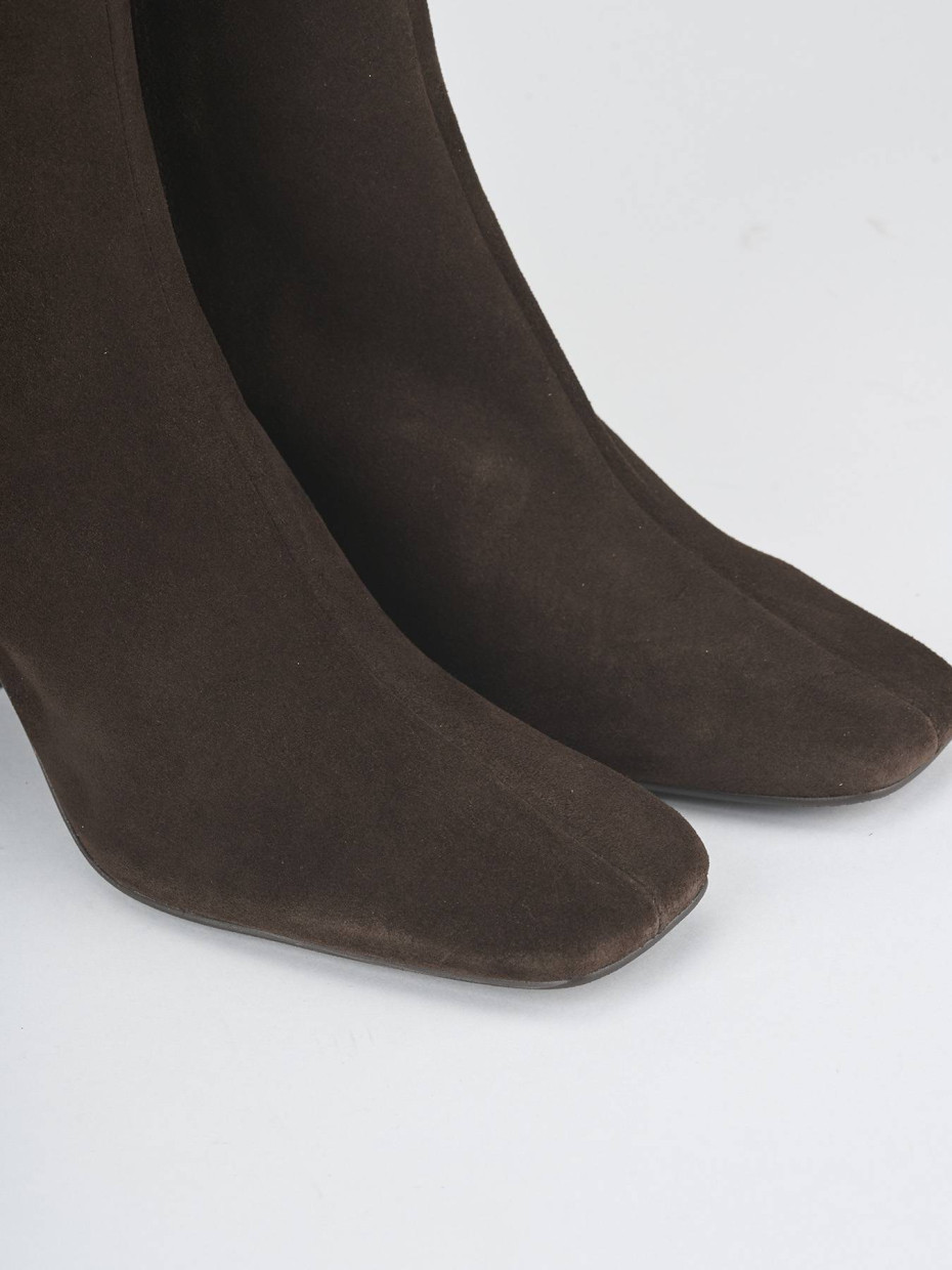 High heel ankle boots heel 7 cm dark brown suede