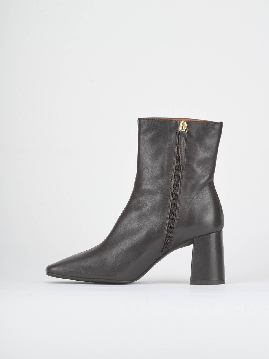 Stivaletti tacco 7cm pelle testa