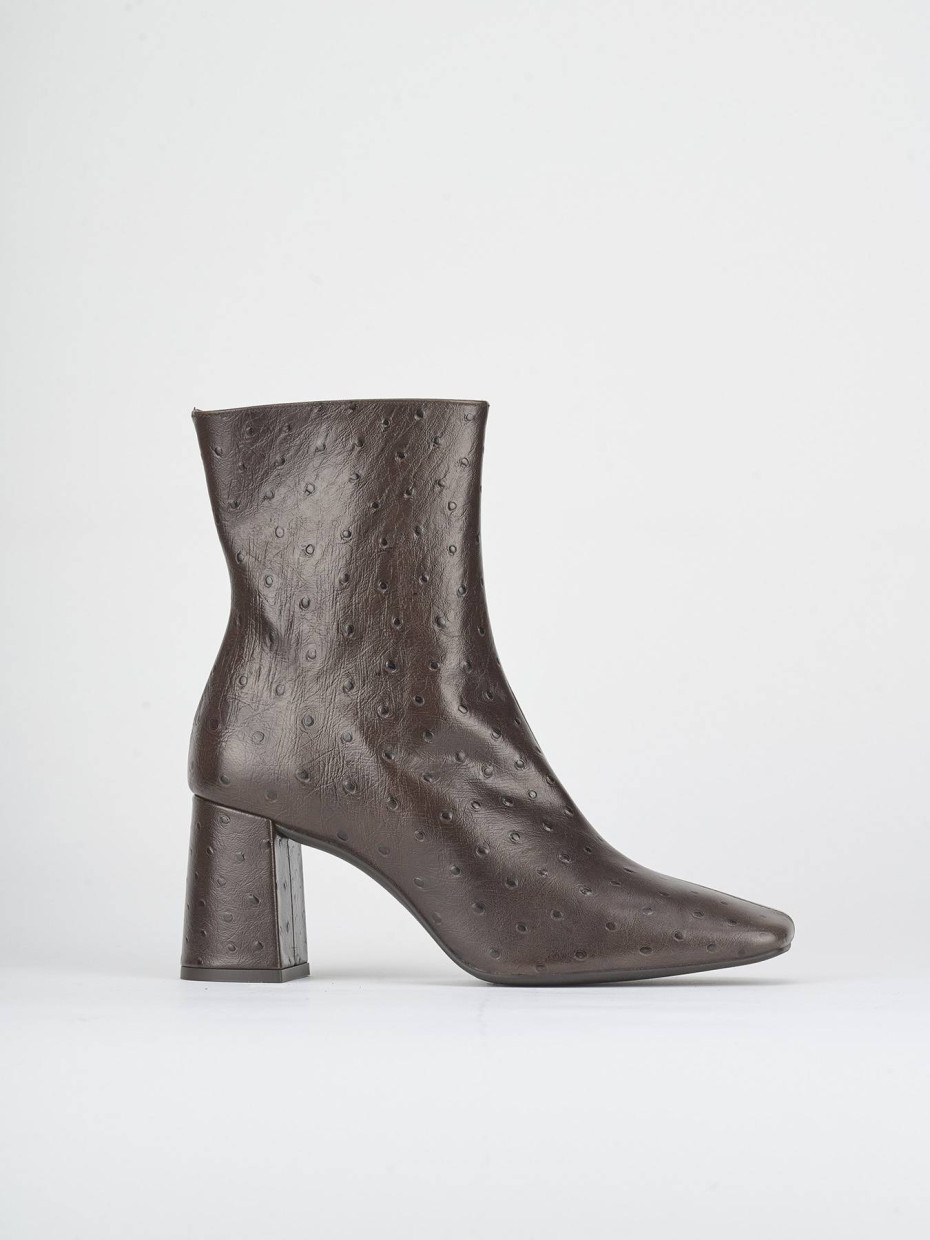High heel ankle boots heel 7 cm dark brown struzzo