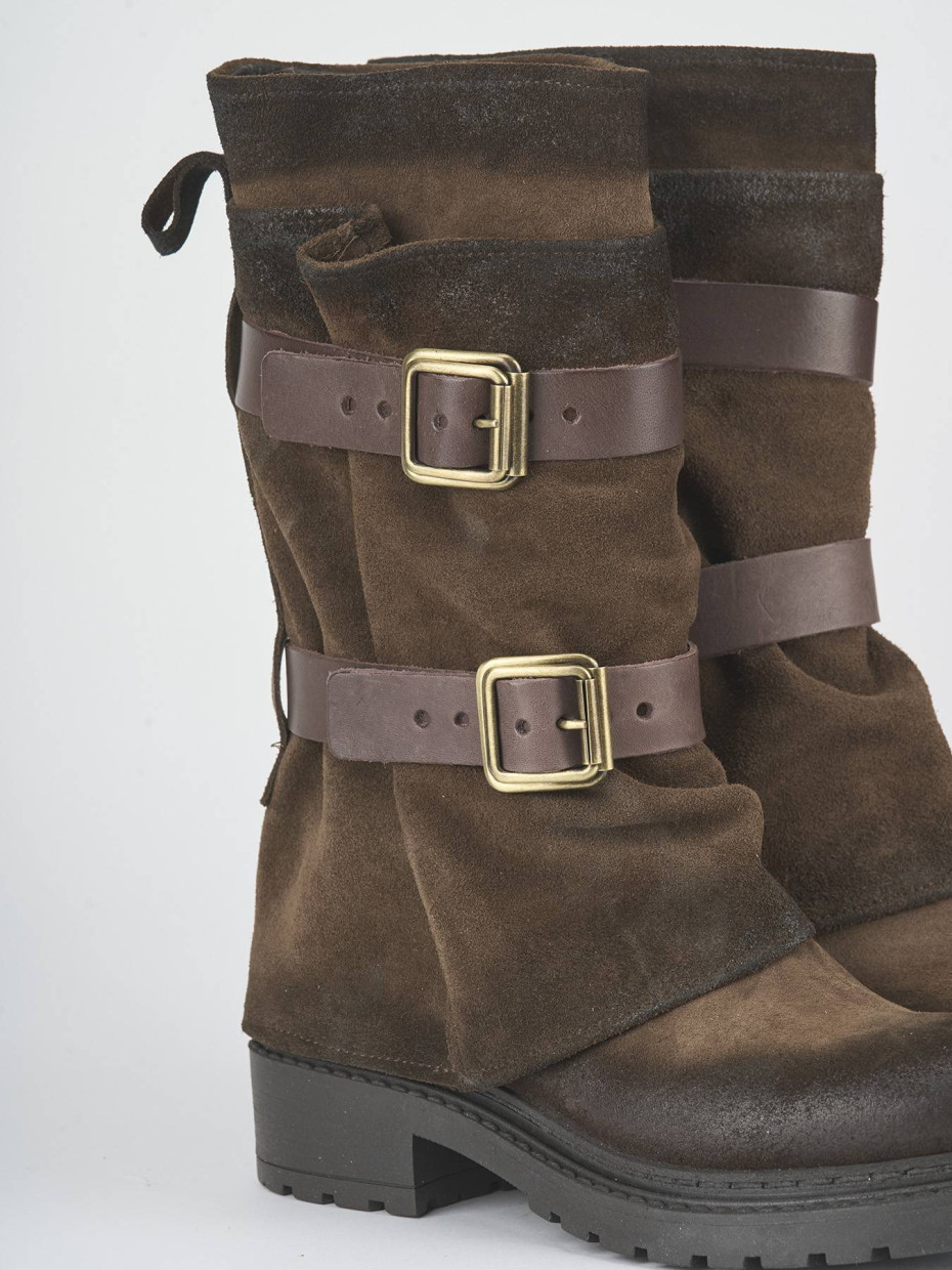 Stivali tacco 3cm camoscio testa