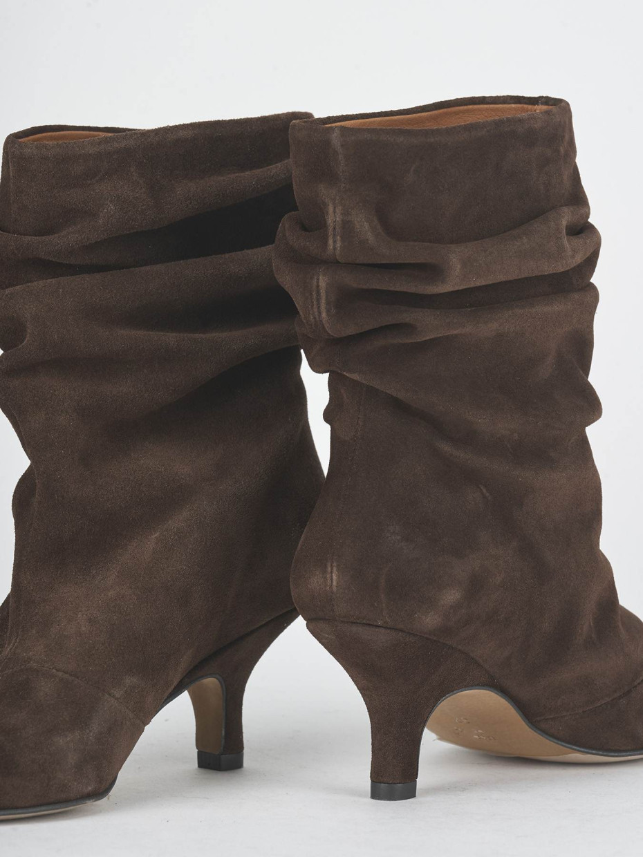 Botines de tacón alto tacón 6 cm marrón oscuro ante