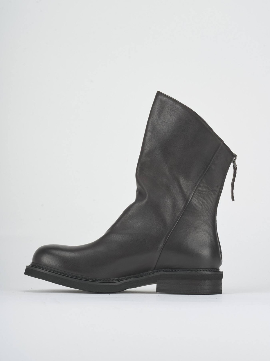 Stivaletti tacco 2cm pelle testa