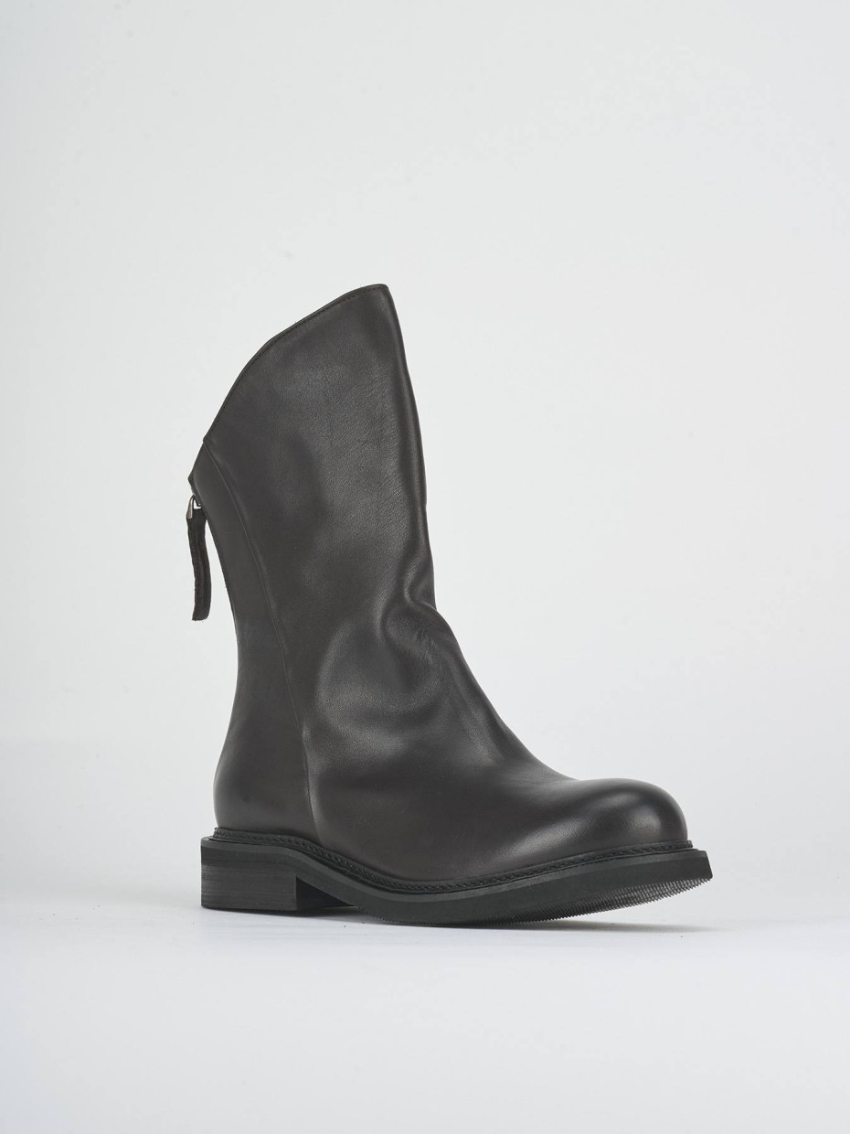 Stivaletti tacco 2cm pelle testa