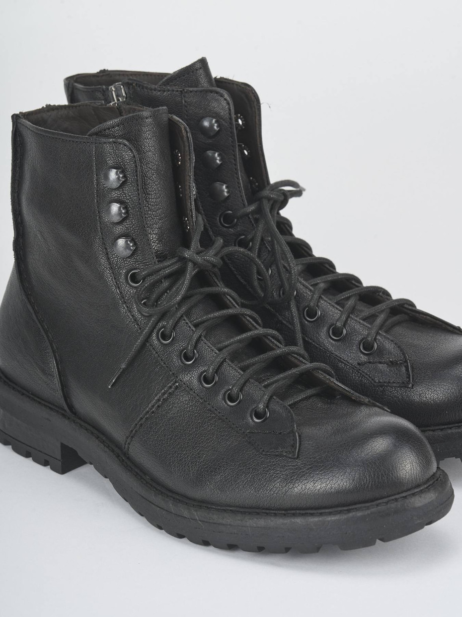 Botas militares negro cuero