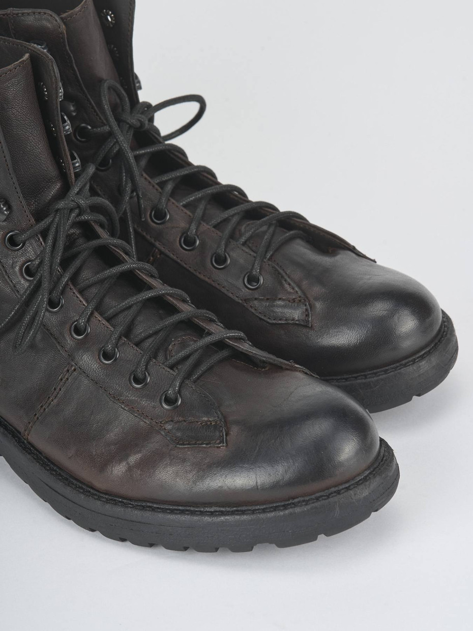 Combat boots dark brown leather
