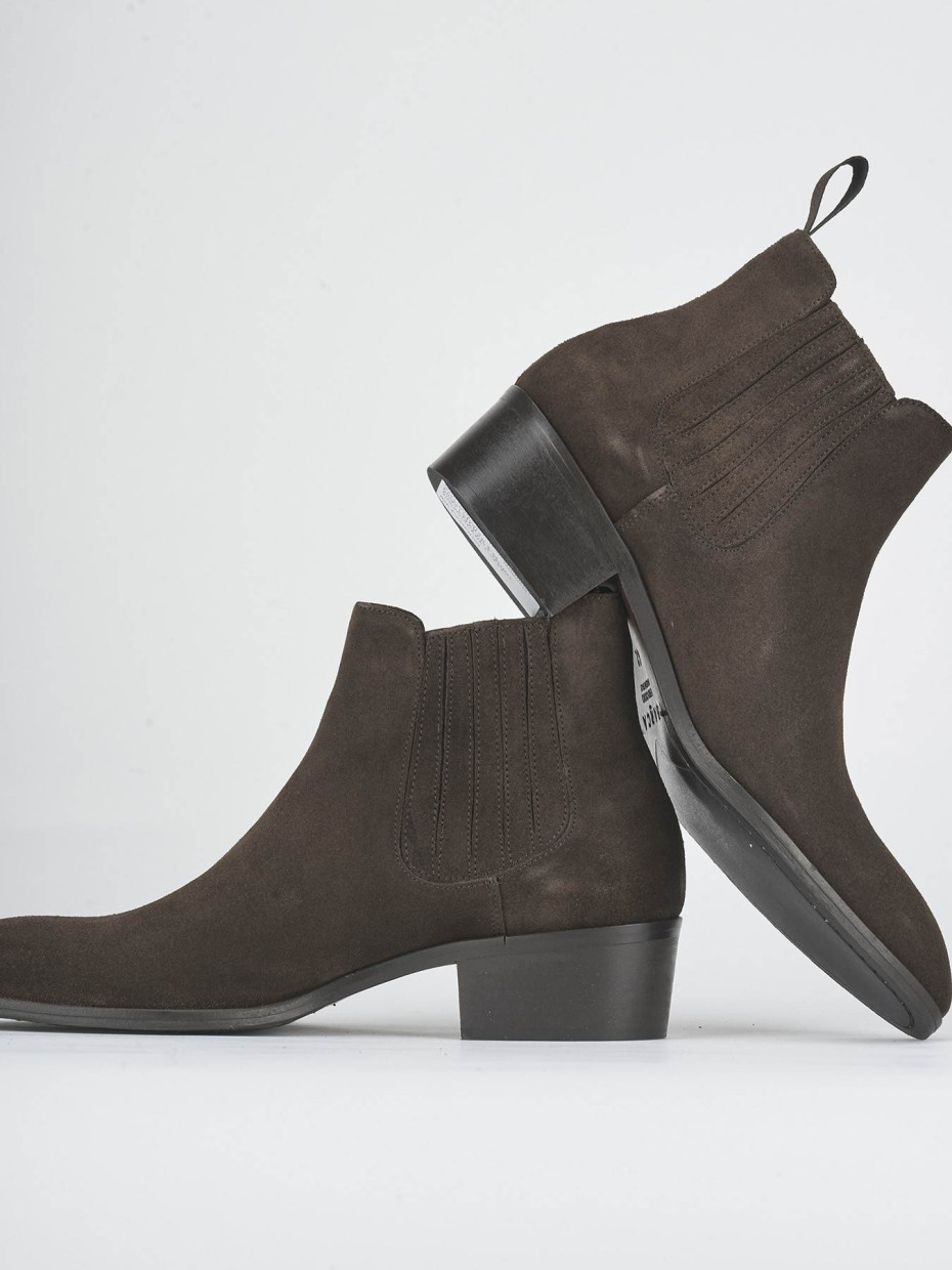 Botines tacón 4 cm marrón oscuro ante