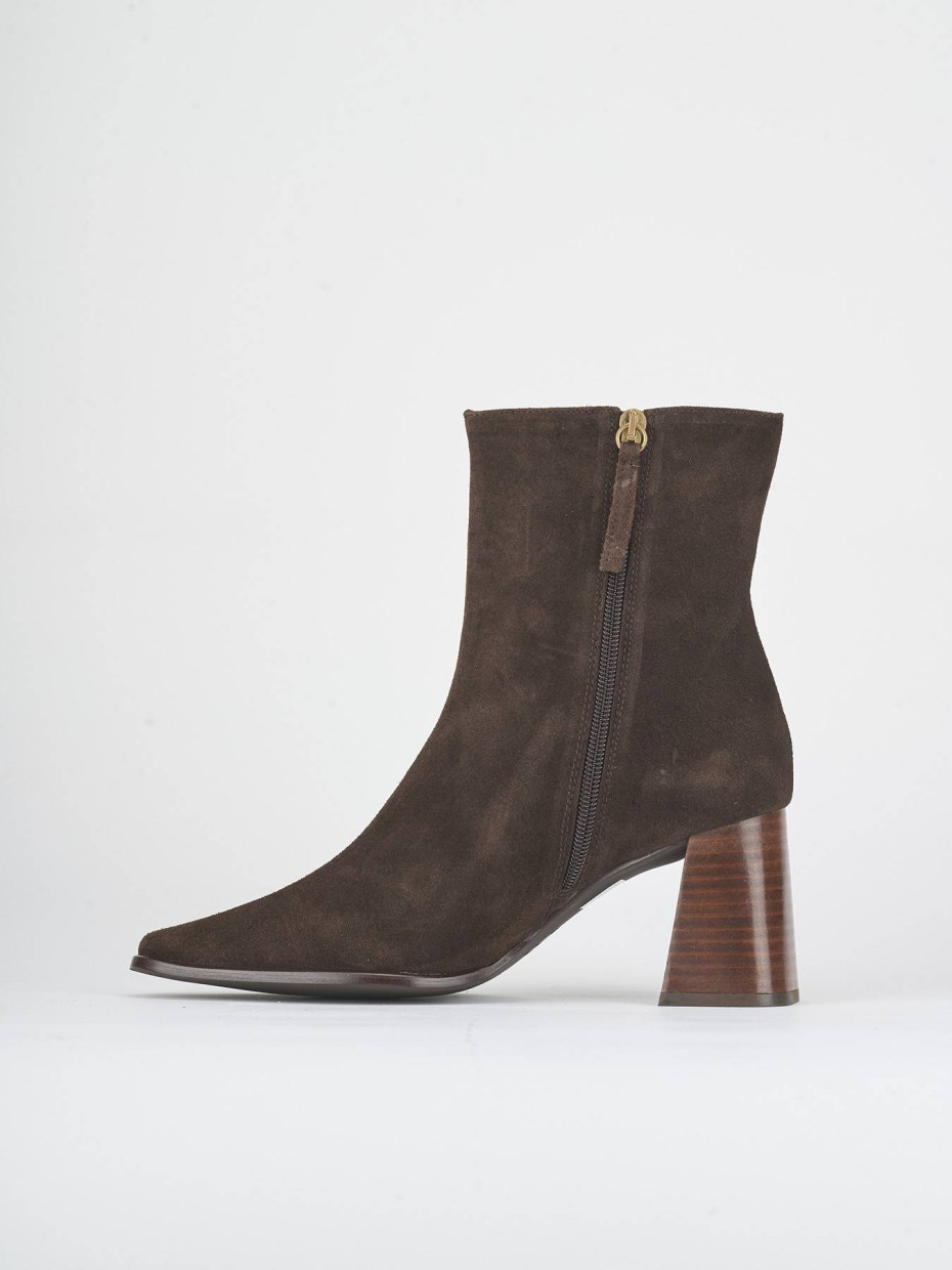 High heel ankle boots heel 8 cm dark brown suede