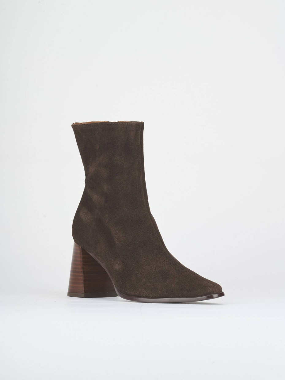 High heel ankle boots heel 8 cm dark brown suede