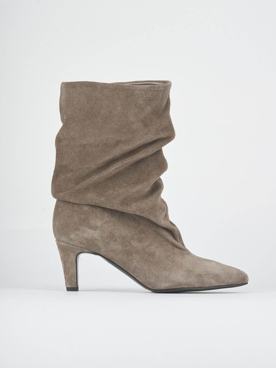 High heel ankle boots heel 7 cm beige suede