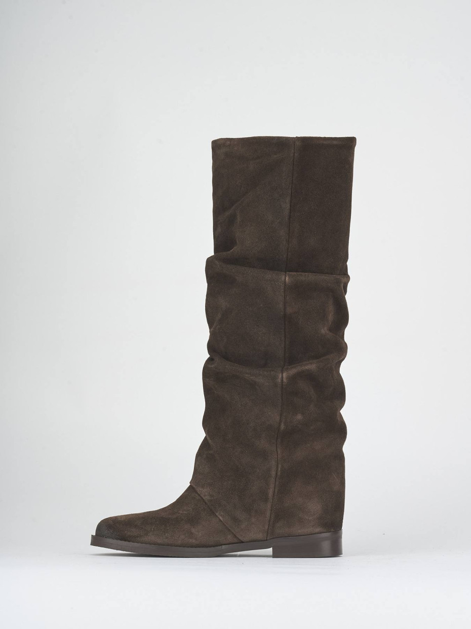 Stivali tacco 2cm camoscio testa