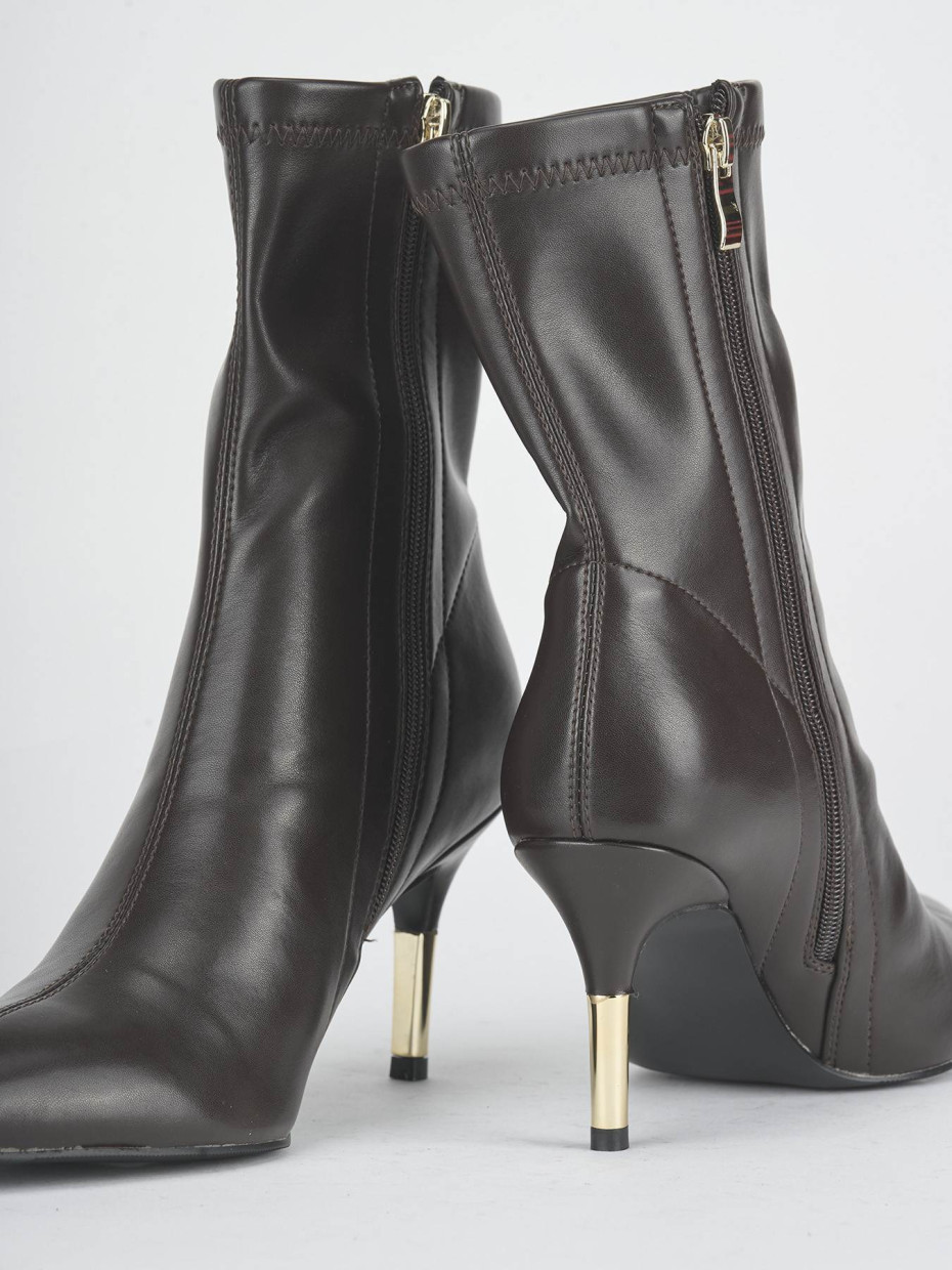 Stivaletti tacco 7cm pelle sostenibile testa