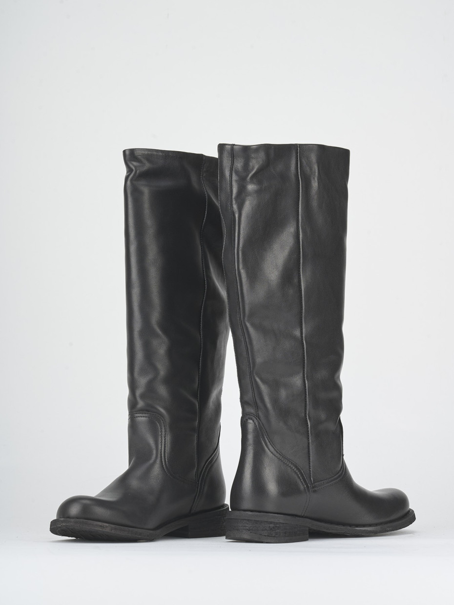 Stivali tacco 2cm pelle nero