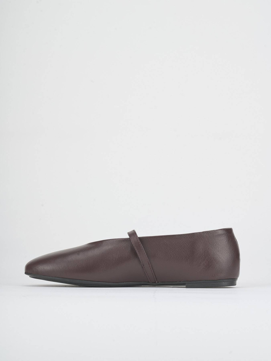 Flat shoes heel 1 cm bordeaux leather