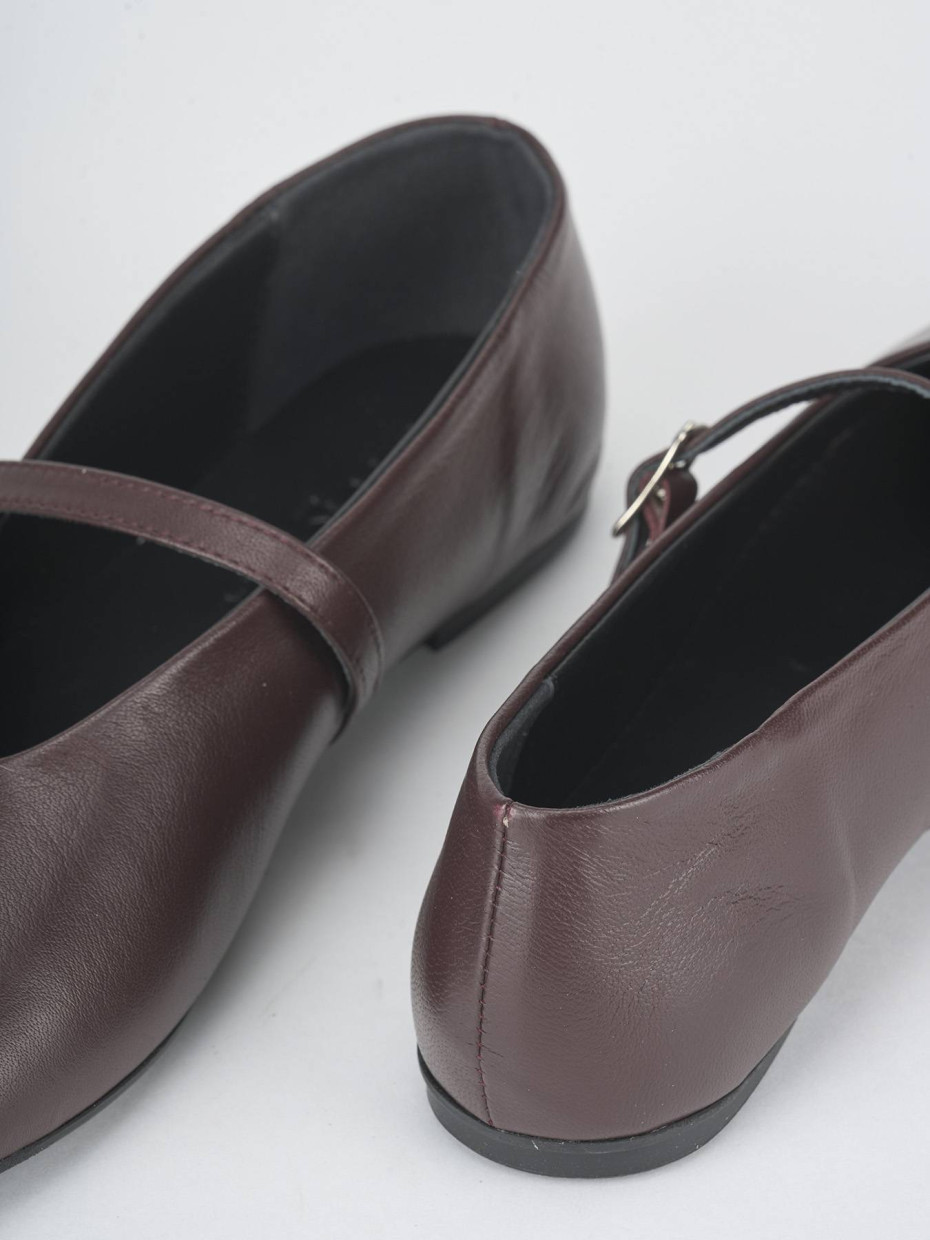 Flat shoes heel 1 cm bordeaux leather