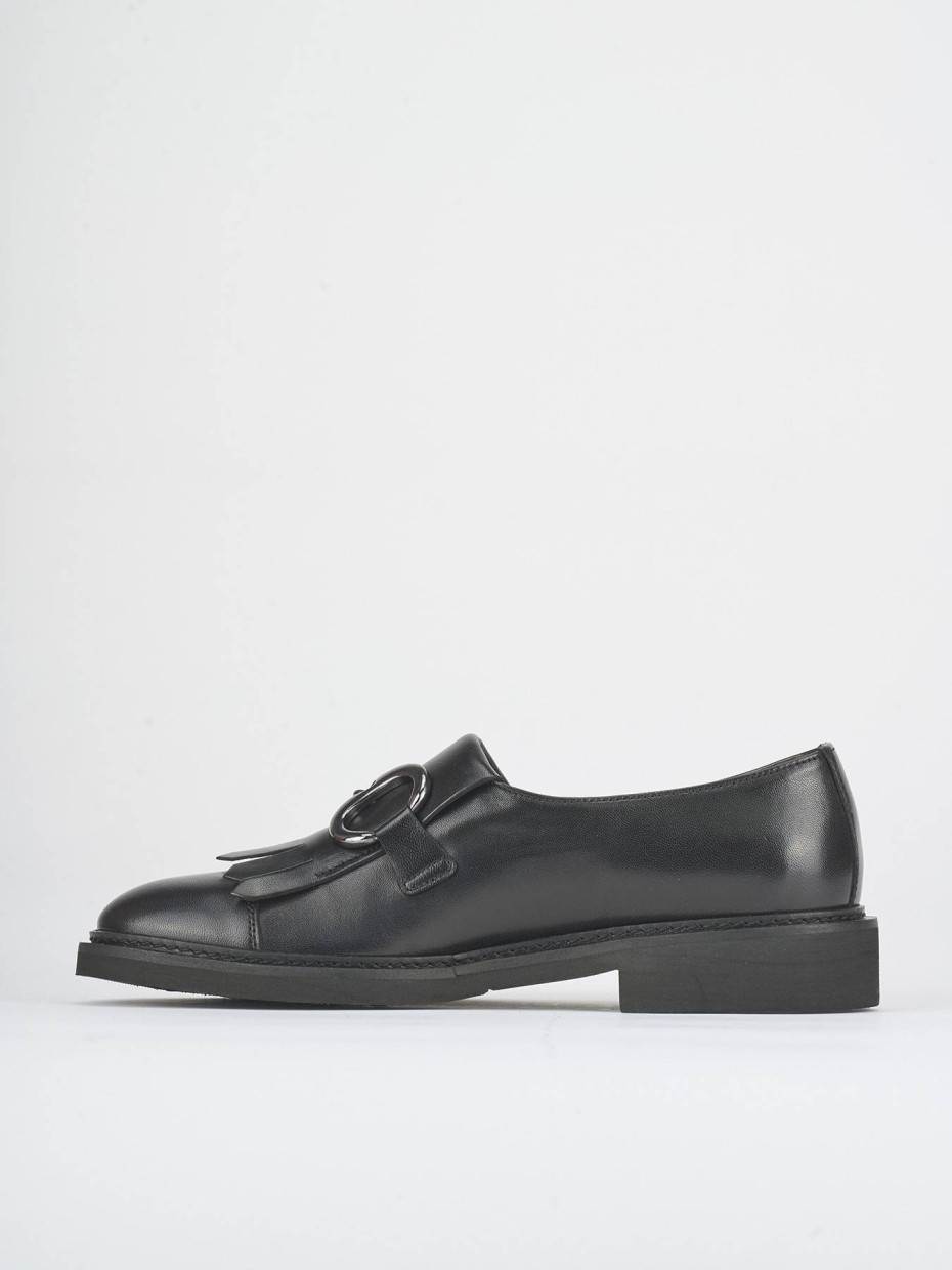 Loafers heel 2 cm black leather