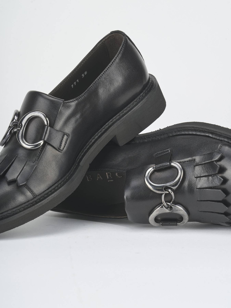 Loafers heel 2 cm black leather
