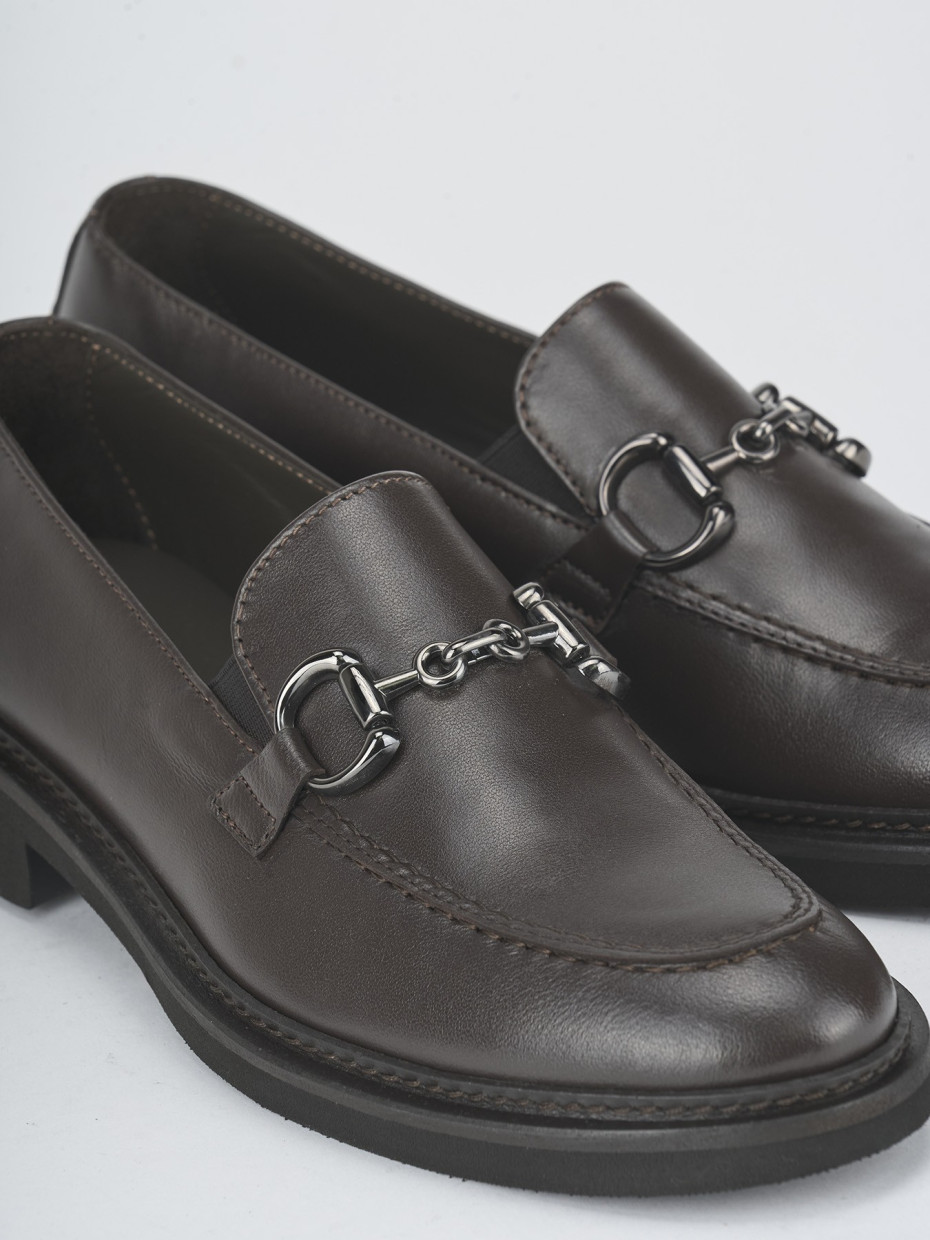 Loafers heel 2 cm dark brown leather