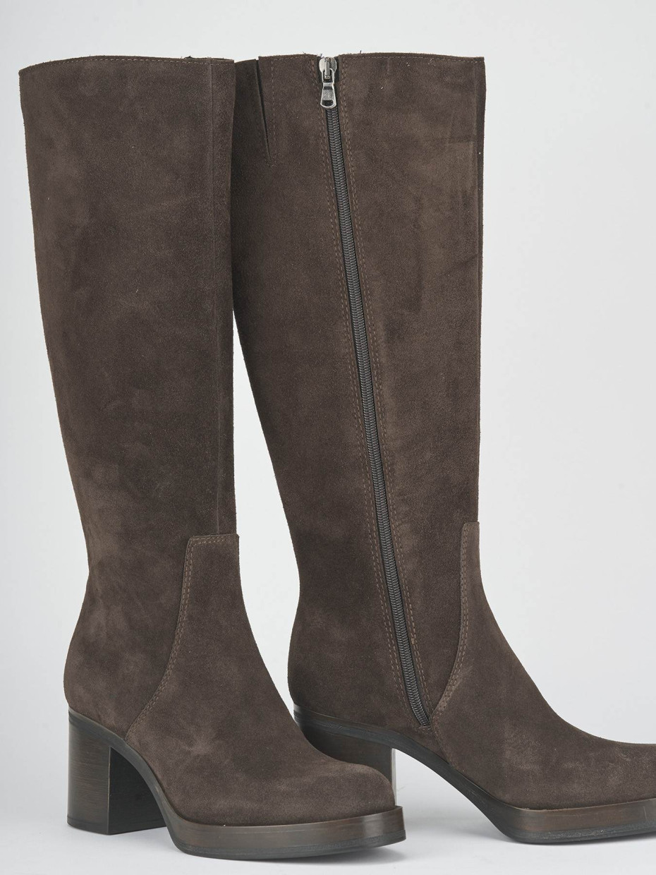 Stivali tacco 6cm camoscio testa