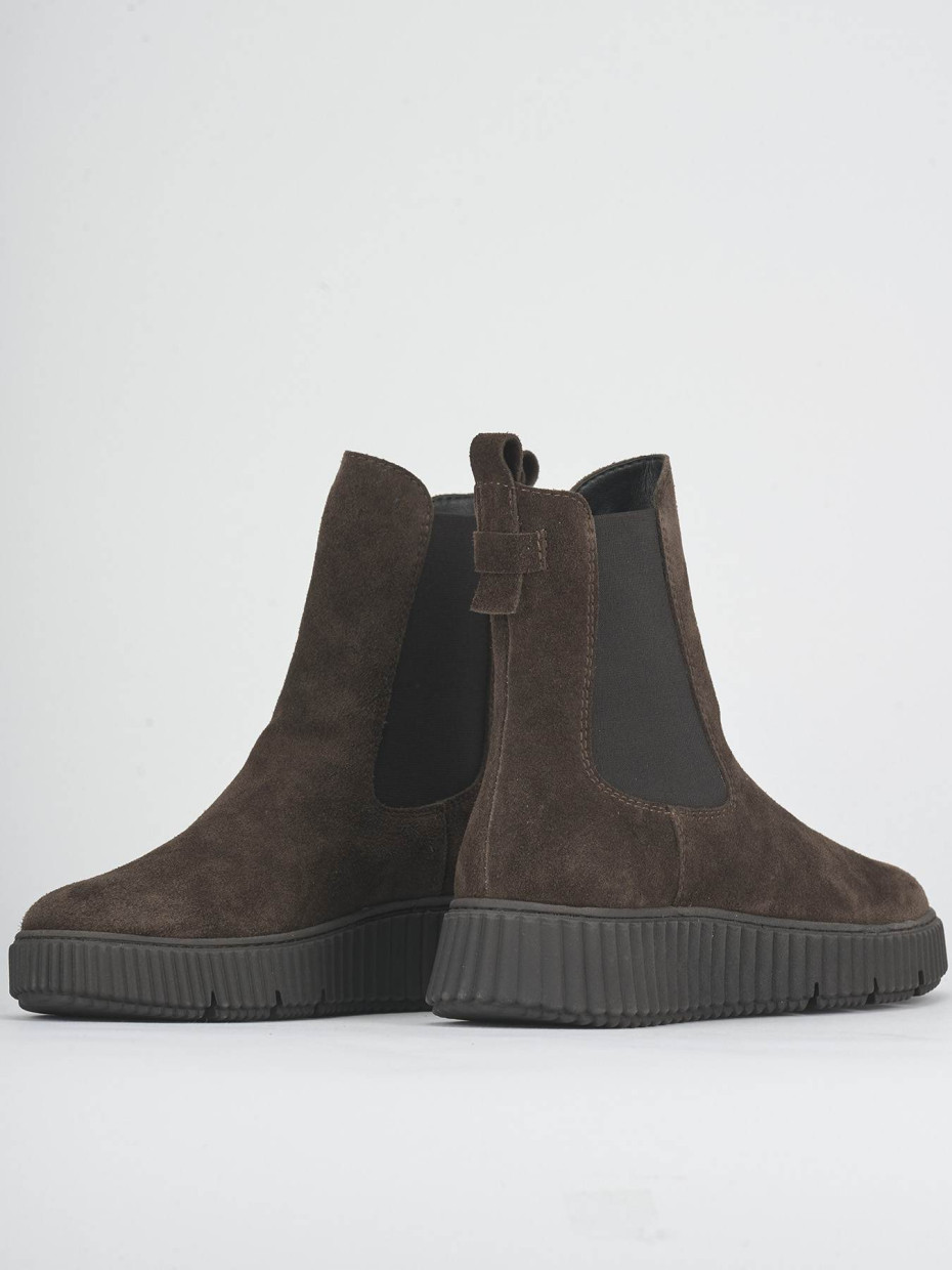 Low heel ankle boots heel 2 cm dark brown suede