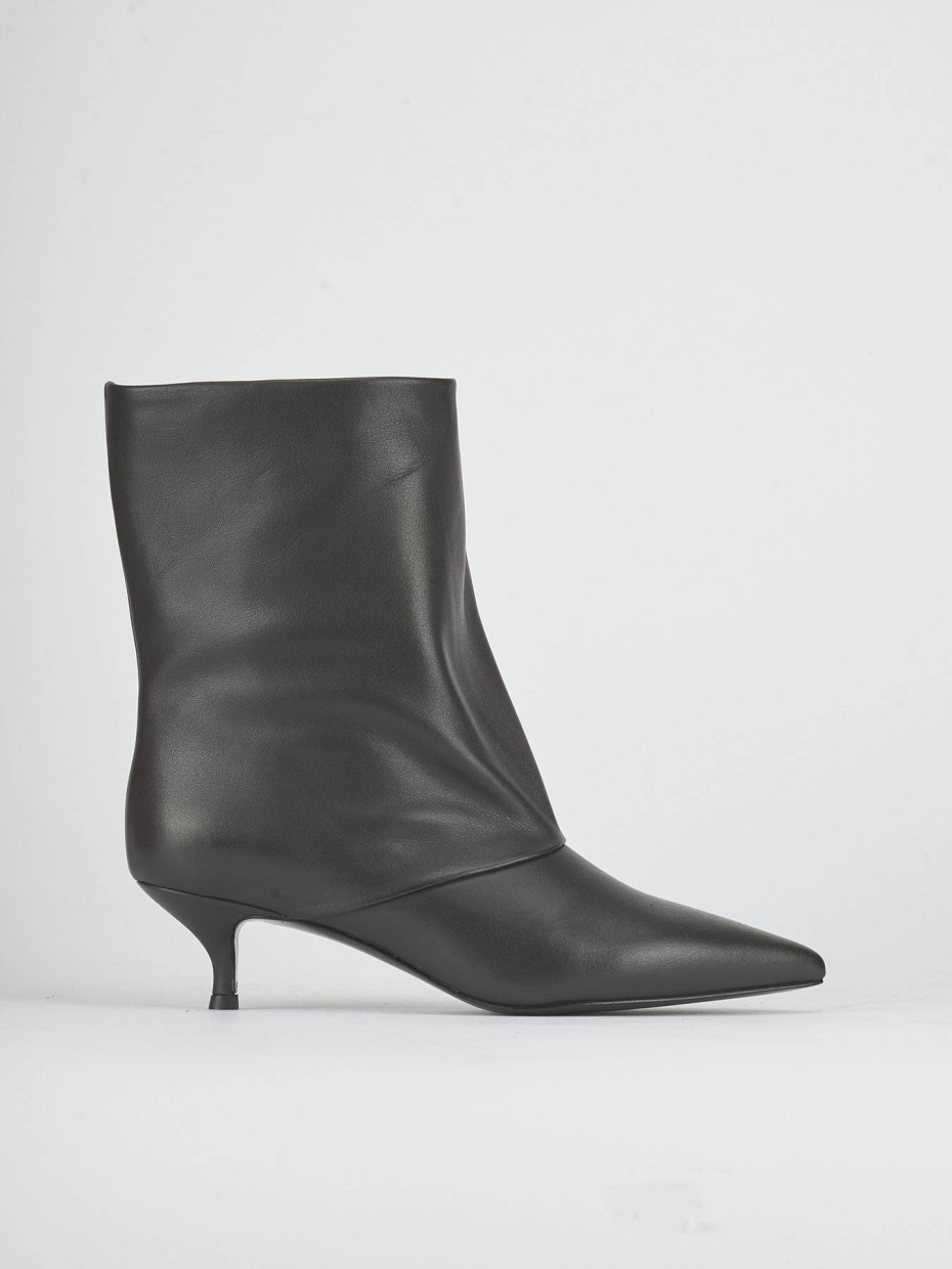 High heel ankle boots heel 5 cm dark brown leather