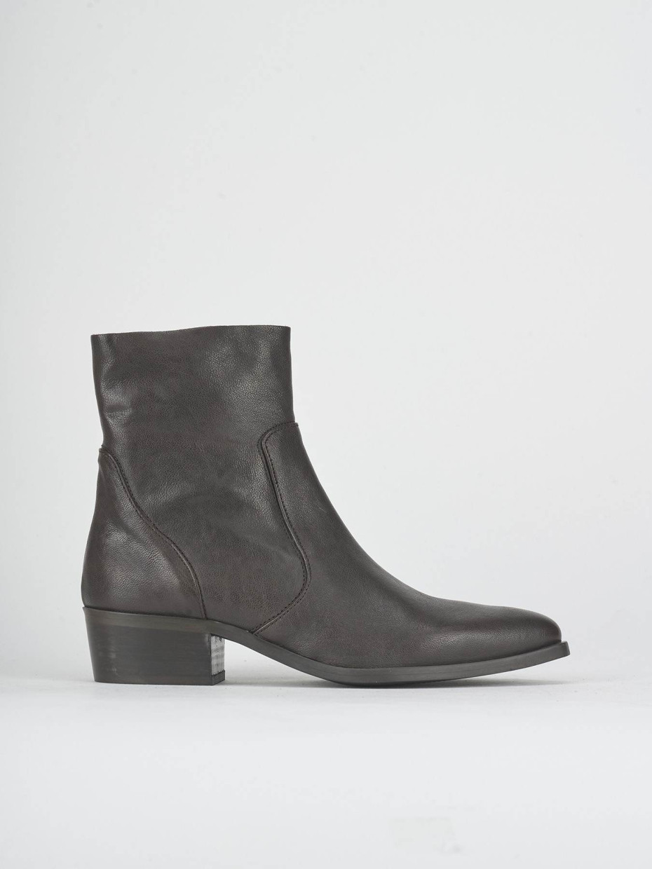 Stivaletti tacco 3cm pelle testa