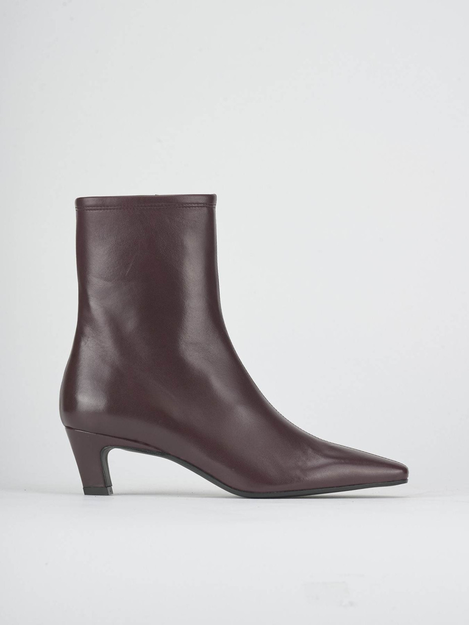 Stivaletti tacco 8cm pelle bordo'