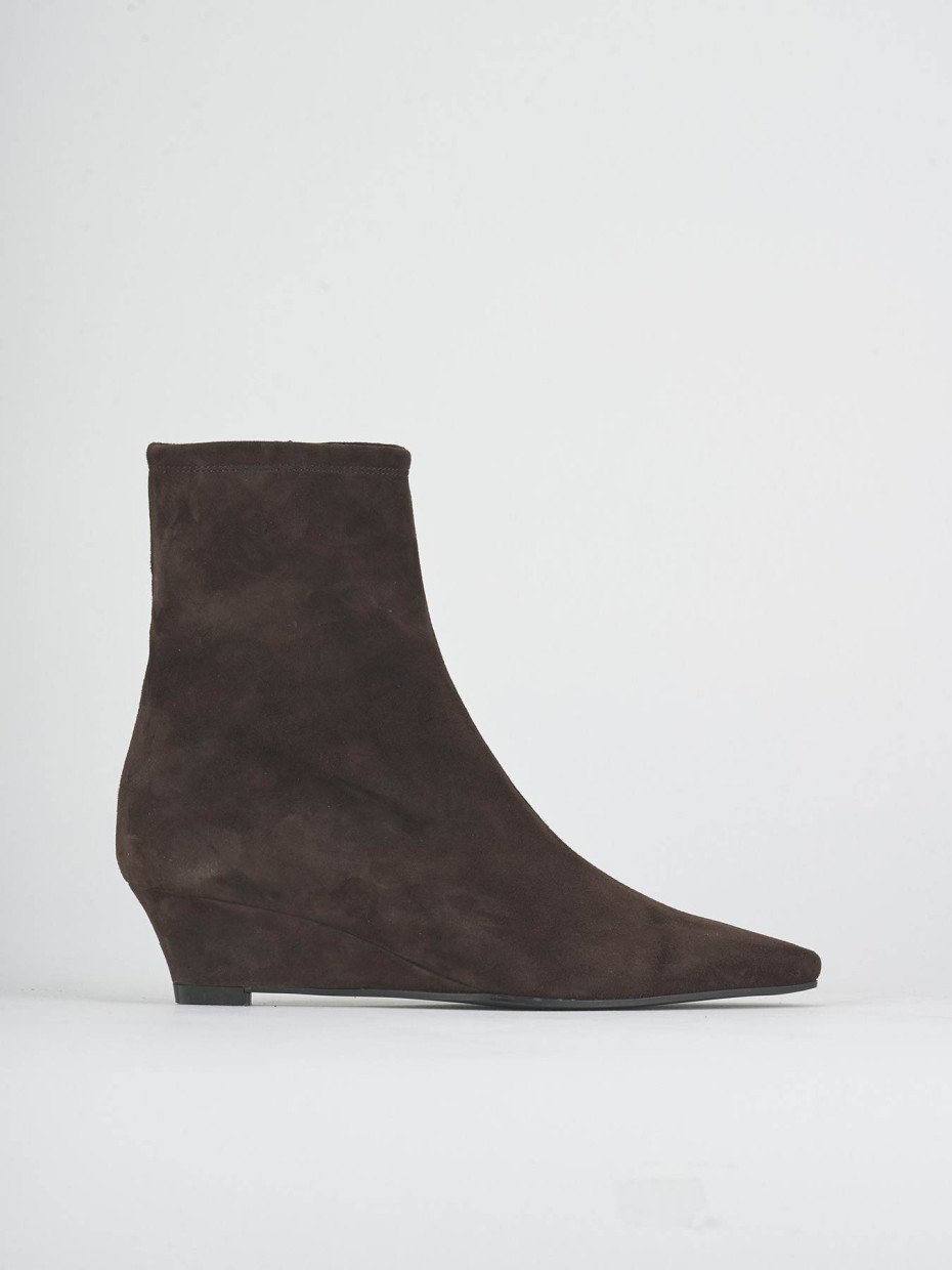 Stivaletti tacco 5cm camoscio testa
