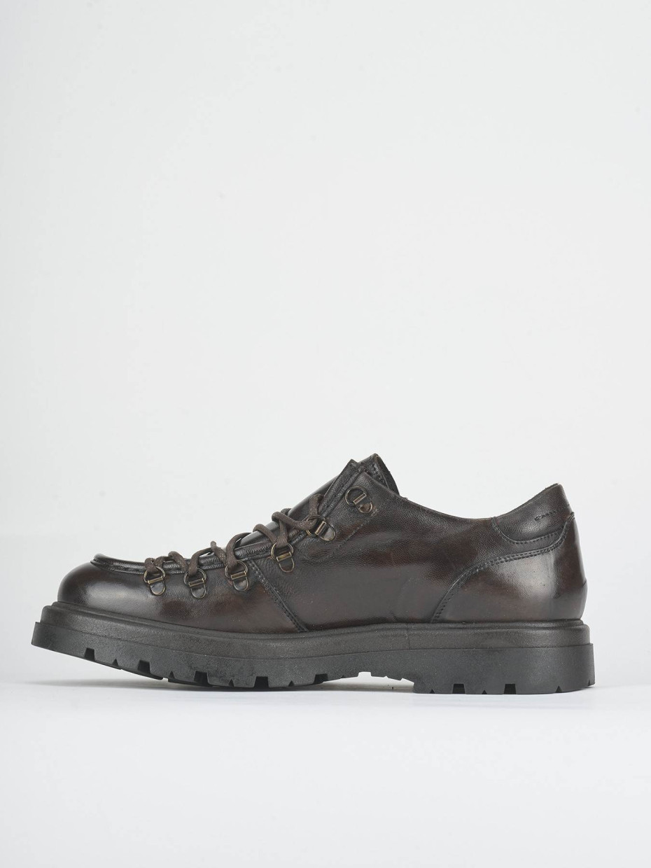 Lace-up shoes dark brown leather