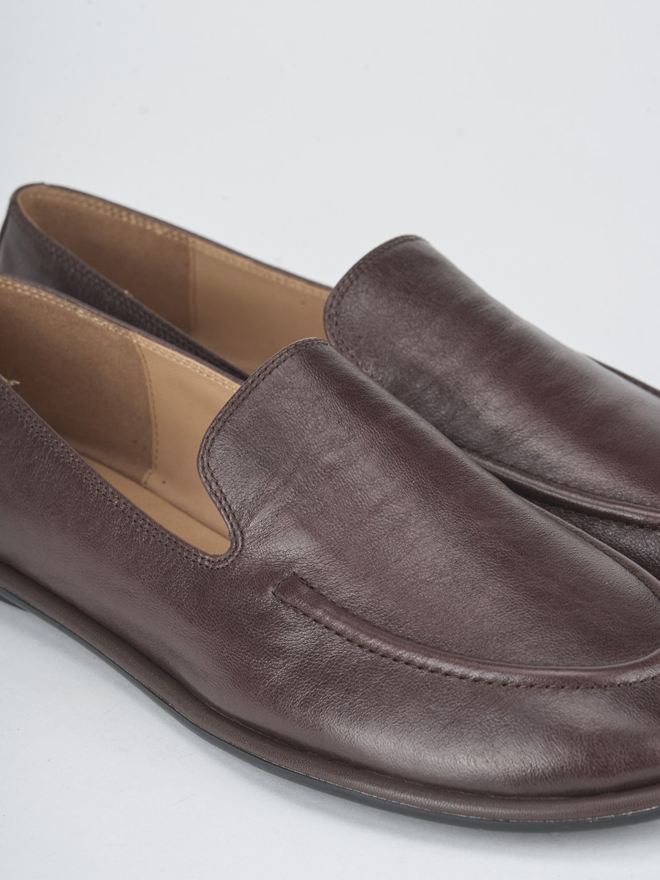 Mocassini tacco 1cm pelle bordo'