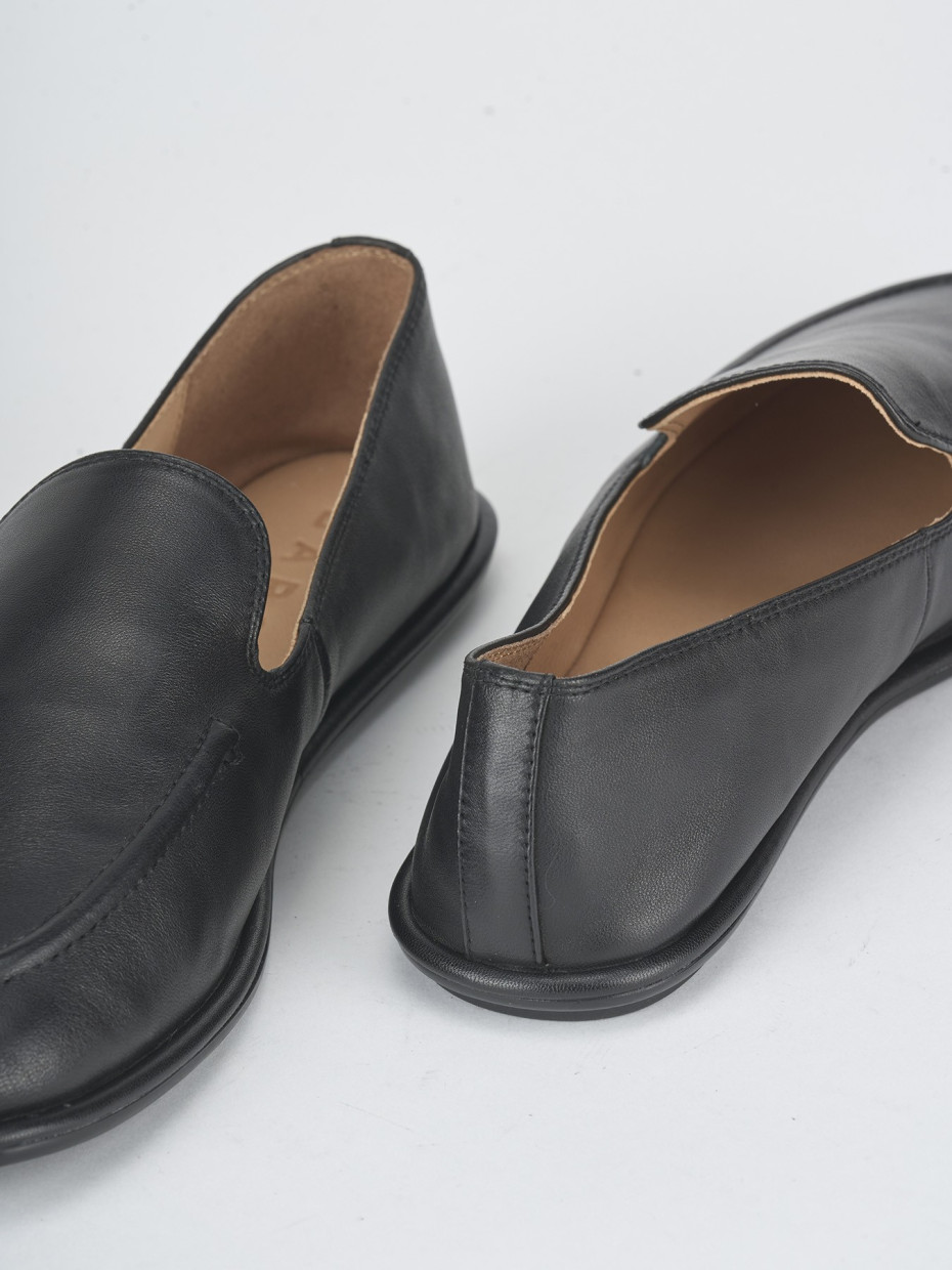 Mocasines tacón 1 cm negro cuero