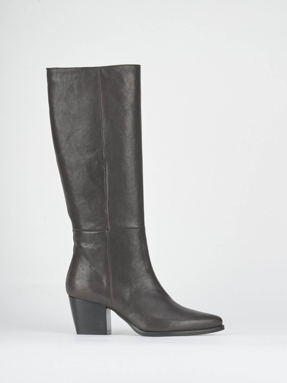High heel boots heel 6 cm dark brown leather