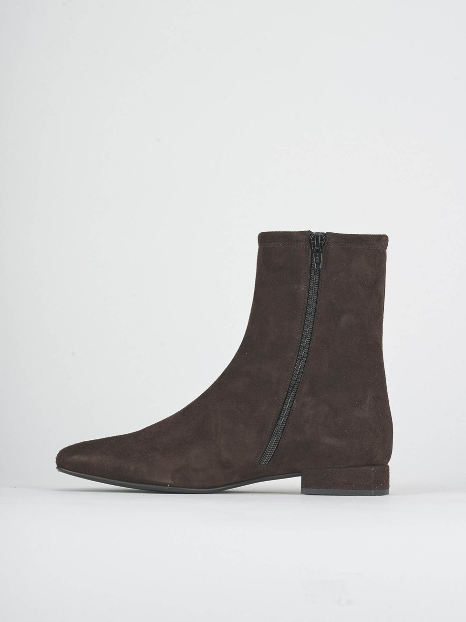 Stivaletti tacco 2cm camoscio testa