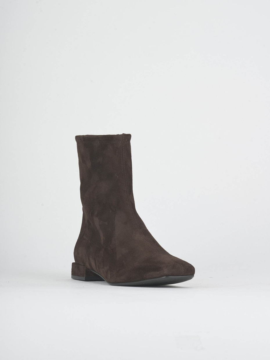 Stivaletti tacco 2cm camoscio testa