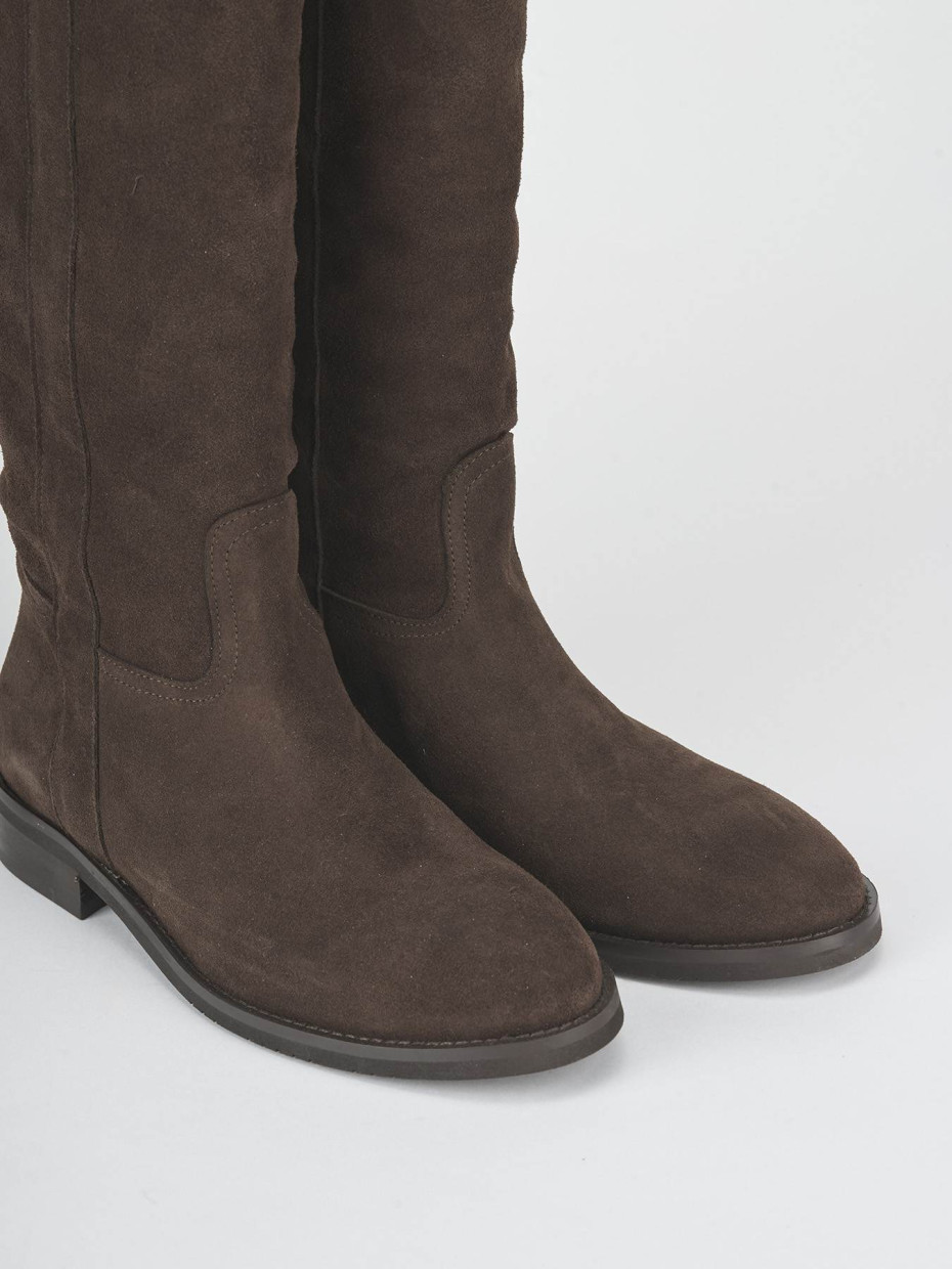 Stivali tacco 2cm camoscio testa