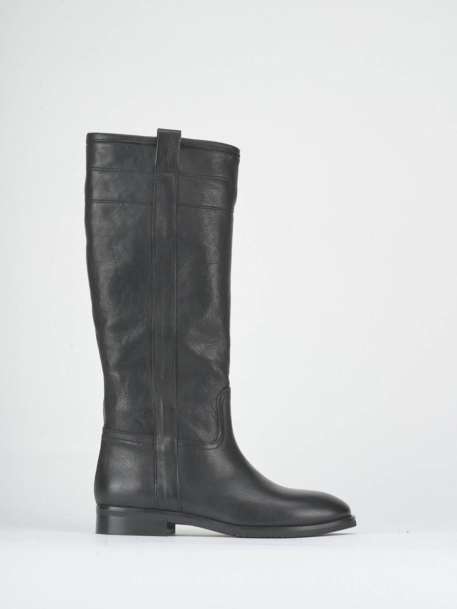 Stivali tacco 2cm pelle nero