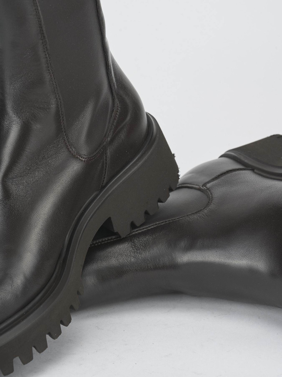 Stivaletti tacco 3cm pelle testa