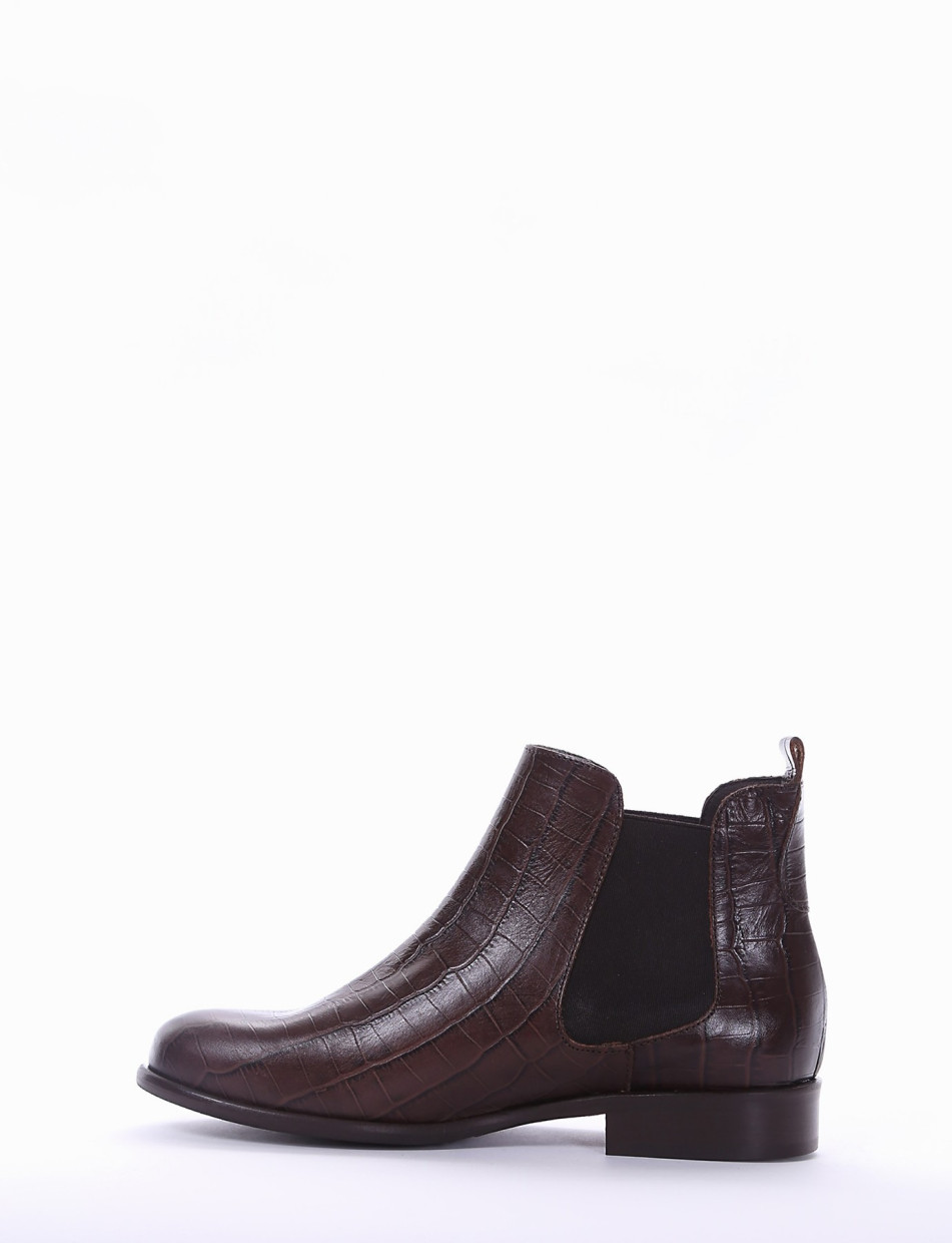 Botines de tacón bajo tacón 2 cm marrón oscuro efecto coco