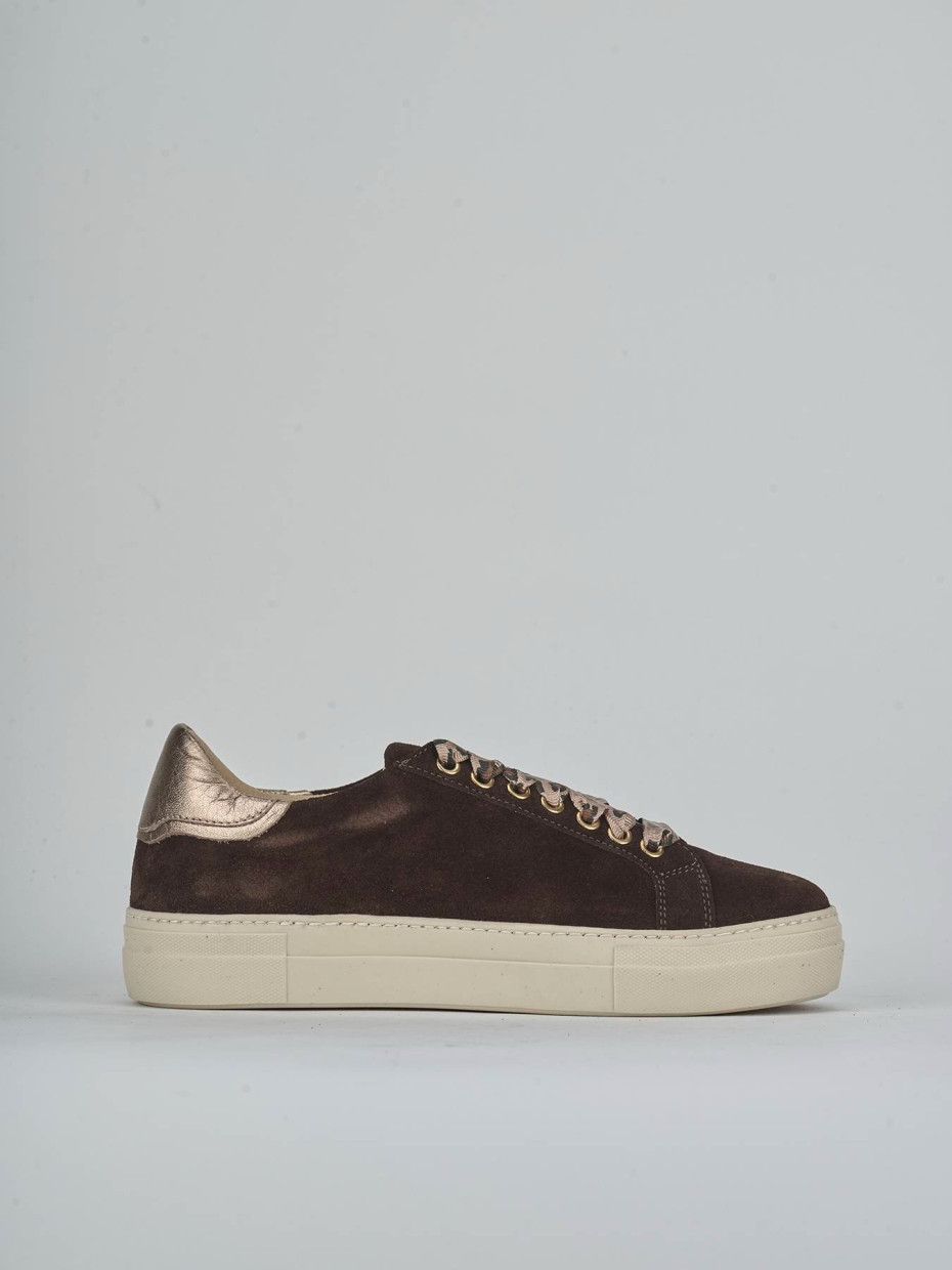 Zapatillas deportivas marrón oscuro ante