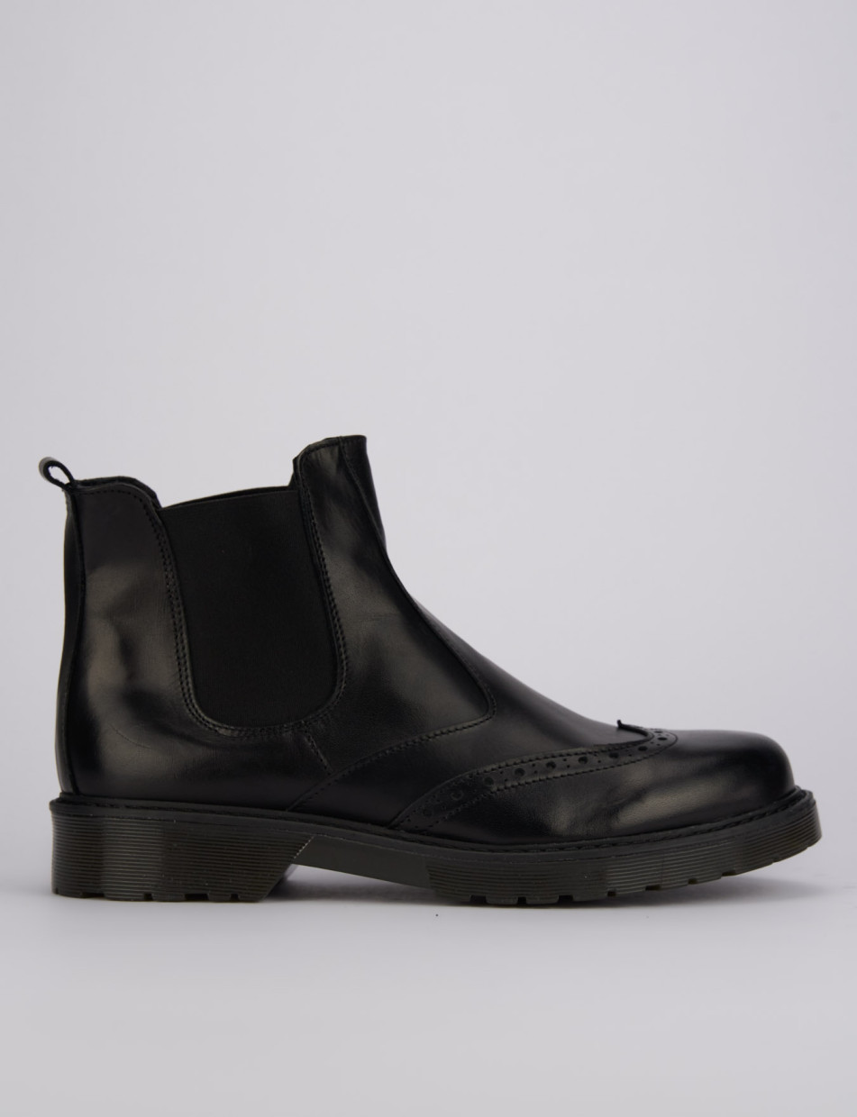 Ankle boots heel 1 cm black leather