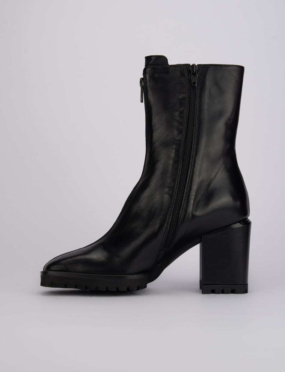 Botines de tacón alto tacón 5 cm negro cuero