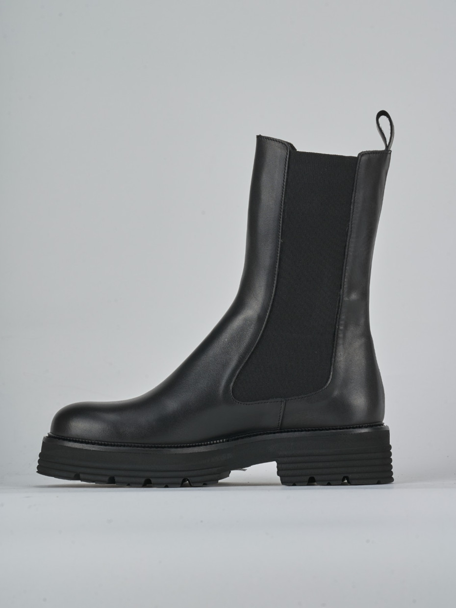 Botines de tacón bajo tacón 2 cm negro cuero