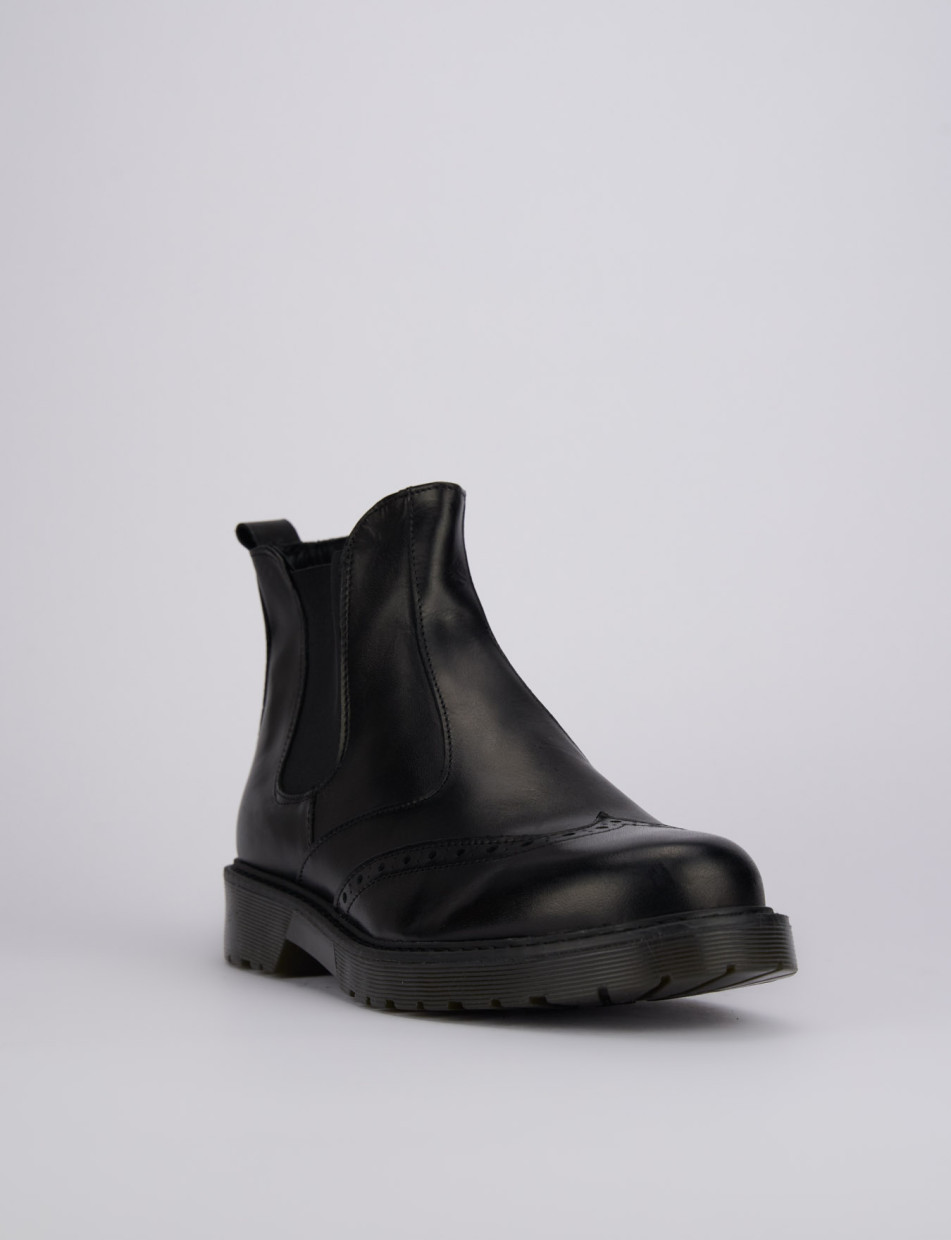 Ankle boots heel 1 cm black leather