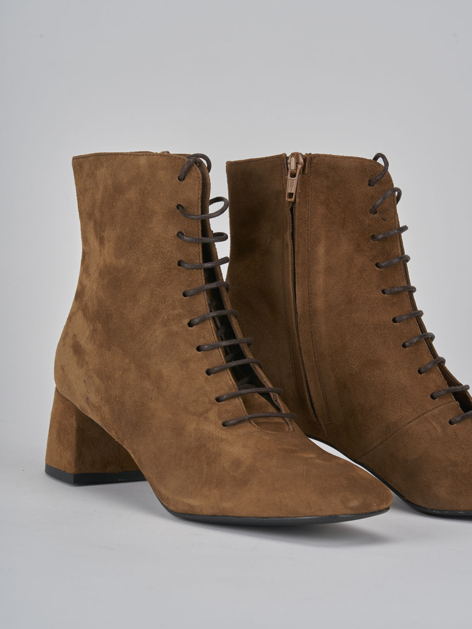 Botines de tacón alto tacón 5 cm marrón ante