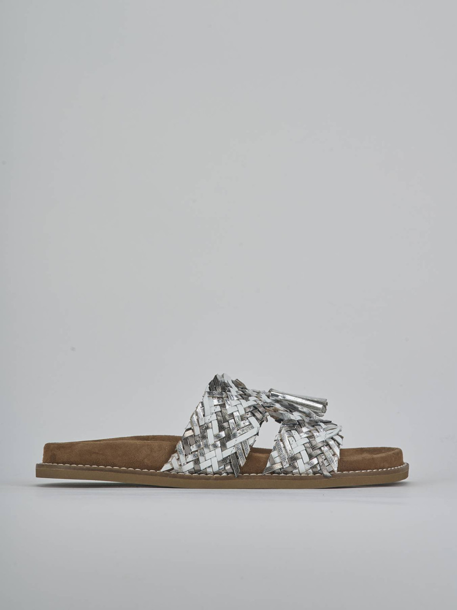 Mules tacón 1 cm plata laminado